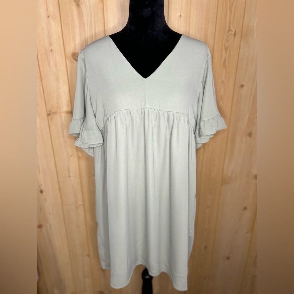 Andree By Unit Pale Green Dress